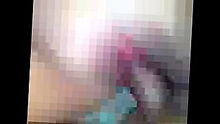 Ινδονησιακό πορνό βίντεο με σενάριο απώλειας παρθενίας με παρθένα